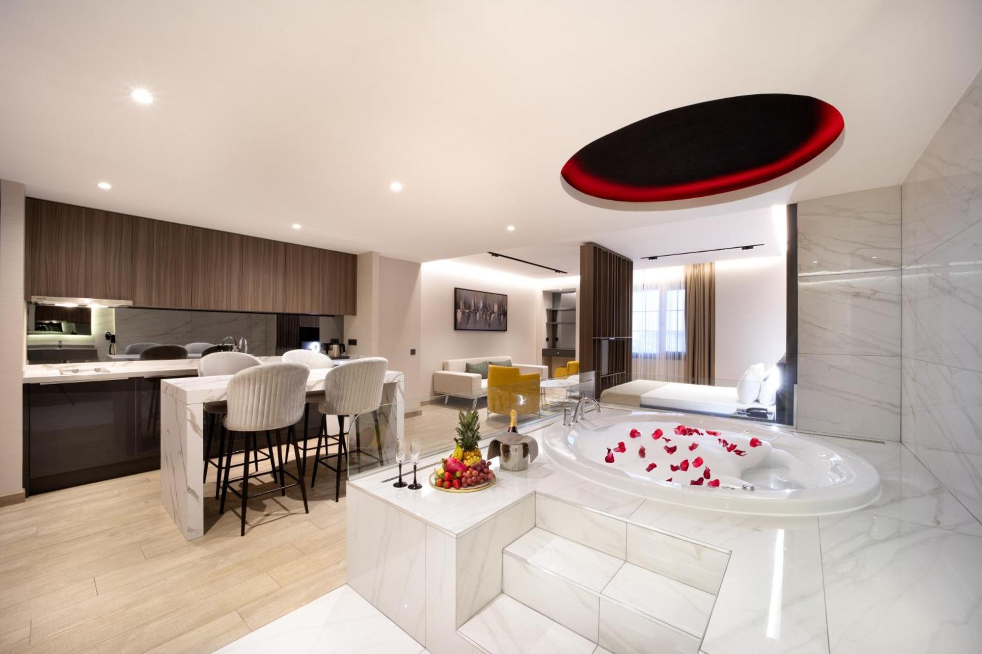 Nish Palace Besiktas Istanbul Exteriör bild